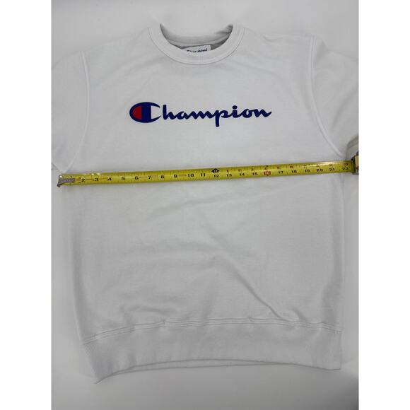 Champion White Crewneck Sweatshirt Classic Logo Pullover Fleece Size Medium - Picture 5 of 6